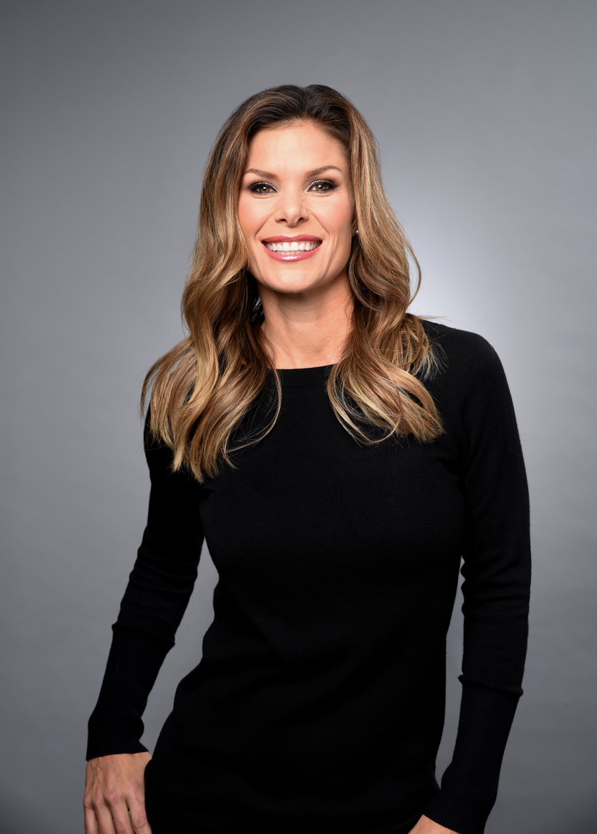 Our 2nd #FSWomanoftheWeek this week is <a href="/JamieLittleTV/">Jamie Little</a>. Covers all Monster Energy NASCAR Cup and NASCAR XFINITY Series on <a href="/NASCARONFOX/">FOX: NASCAR</a>.

<a href="/SDSU/">San Diego State University</a> Alumni. Enjoys spending time with family, volunteering at animal rescue centers &amp; working at her <a href="/nothingbundt/">Nothing Bundt Cakes</a> cakes store in Carmel, IN.