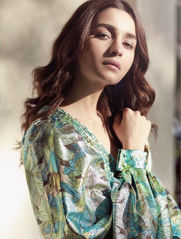 Elegant Ramadan Style: Embrace Alia Bhatt's Inspired Looks For The Holy  Month | HerZindagi