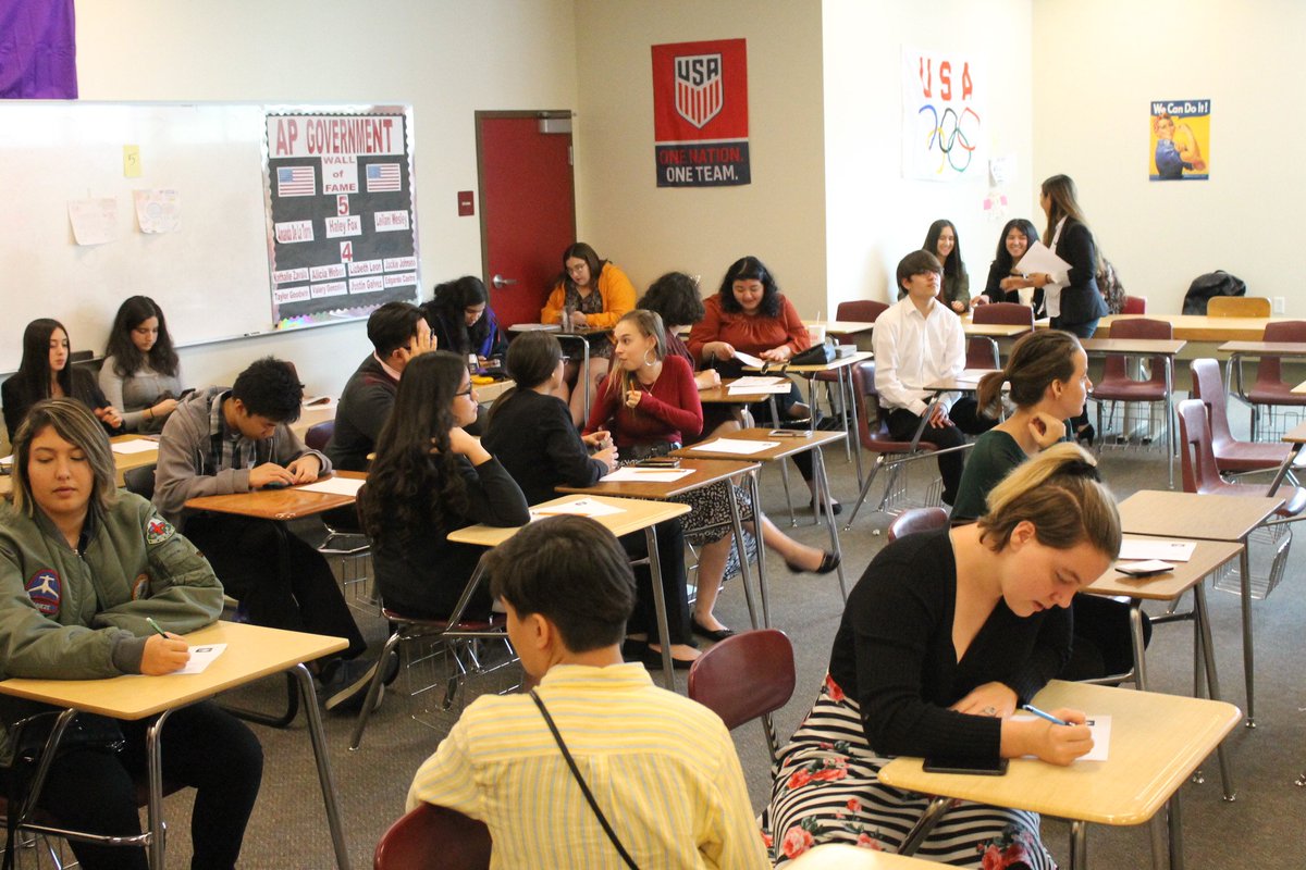 JSAArizona's tweet photo. Thoughtful debates, best speaker gavels, new candidates... Yuma One Day this weekend was a huge success :-) Tucson One Day you're next! https://t.co/6Zl3wZm82q