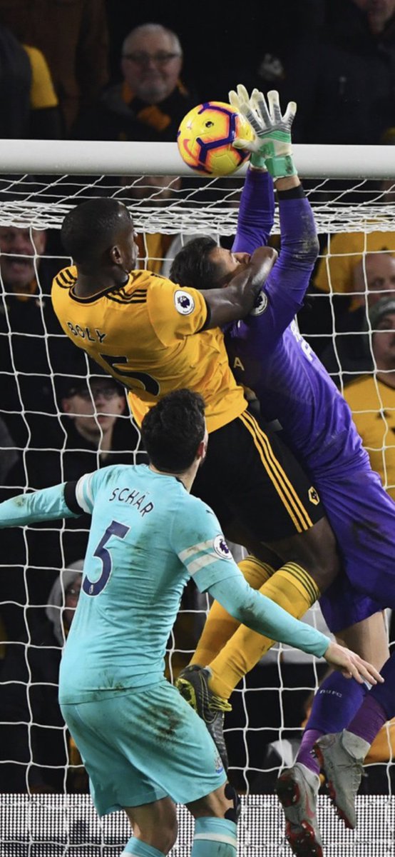 Aye… doesn’t look like a foul… #NUFC
