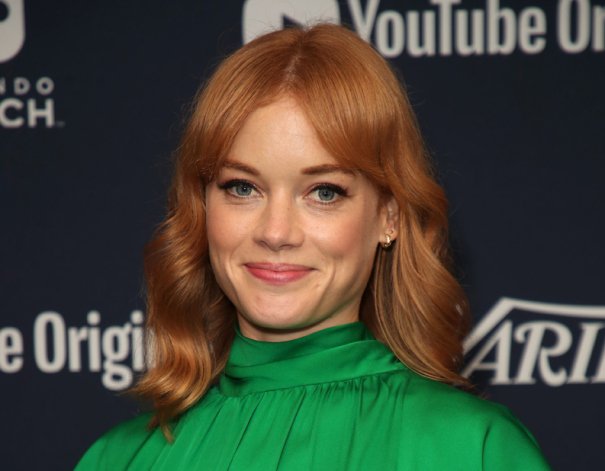Jane Levy To Star In ‘Zoey’s Extraordinary Playlist’ NBC Pilot, Richard Shepard To Direct deadline.com/2019/02/zoeys-…