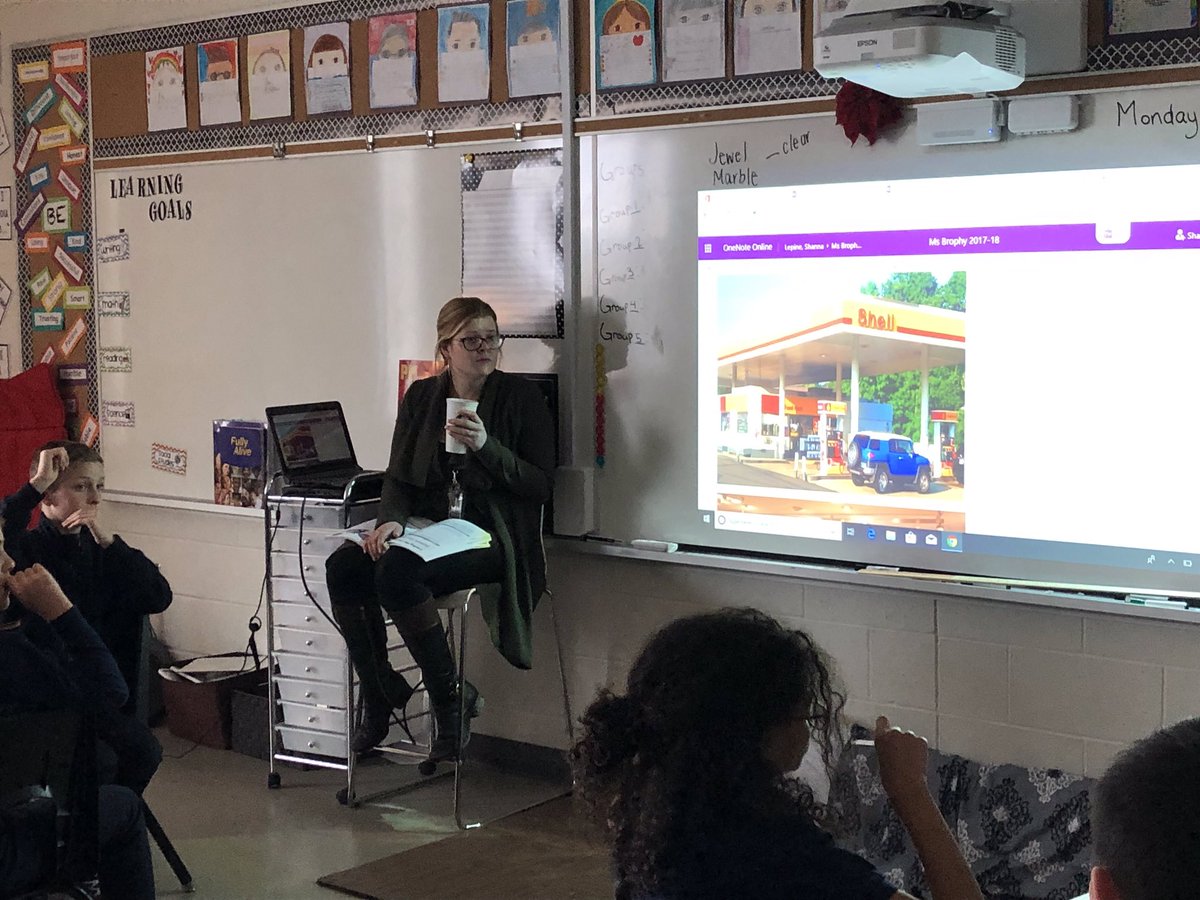 MrsLepine5's tweet image. A little late but here are some pictures from our Mindful smelling lesson! #MindUp
The students had to guess the different scents. 🐽🐽👃👃🧠🧠 @christina131313 @tara_herod @StGregoryHCDSB