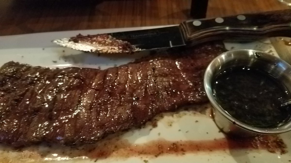 AlexisIsWinning's tweet photo. Fun night out with delicious #Argentinian #steak, and
Wonderful people! Keeping my #nyeresolution alive! #SundayFunday
#mastrys #renzos #downtownstpete https://t.co/LqZJTKCDMV