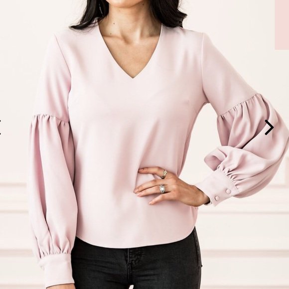 So good I had to share! Check out all the items I'm loving on <a href="/Poshmarkapp/">Poshmark</a> #poshmark #fashion #style #shopmycloset #rachelparcell: posh.mk/RYHHHcxpeU