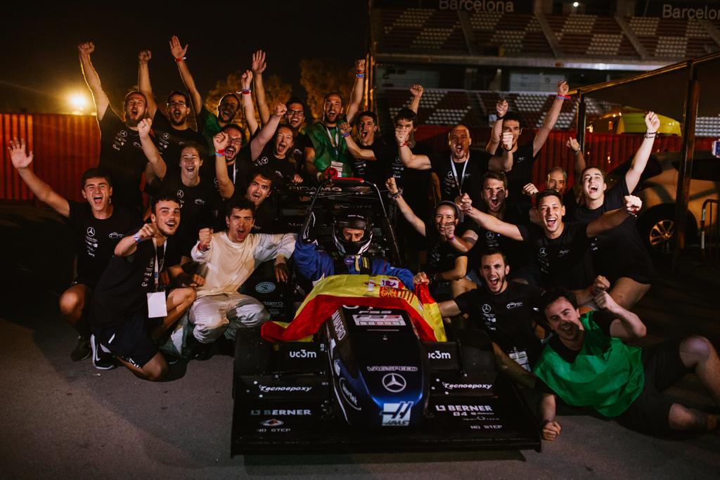 MADFormulaTeam's tweet photo. #12daysofcomp 12/12:
It has been fun and we have recalled great moments for the team! We bid farewell to this challenge by thanking all those who have followed and supported us so far. #Ánimo 🏎🙌🏼
#FSSpain2018 https://t.co/axyNVALS6m
