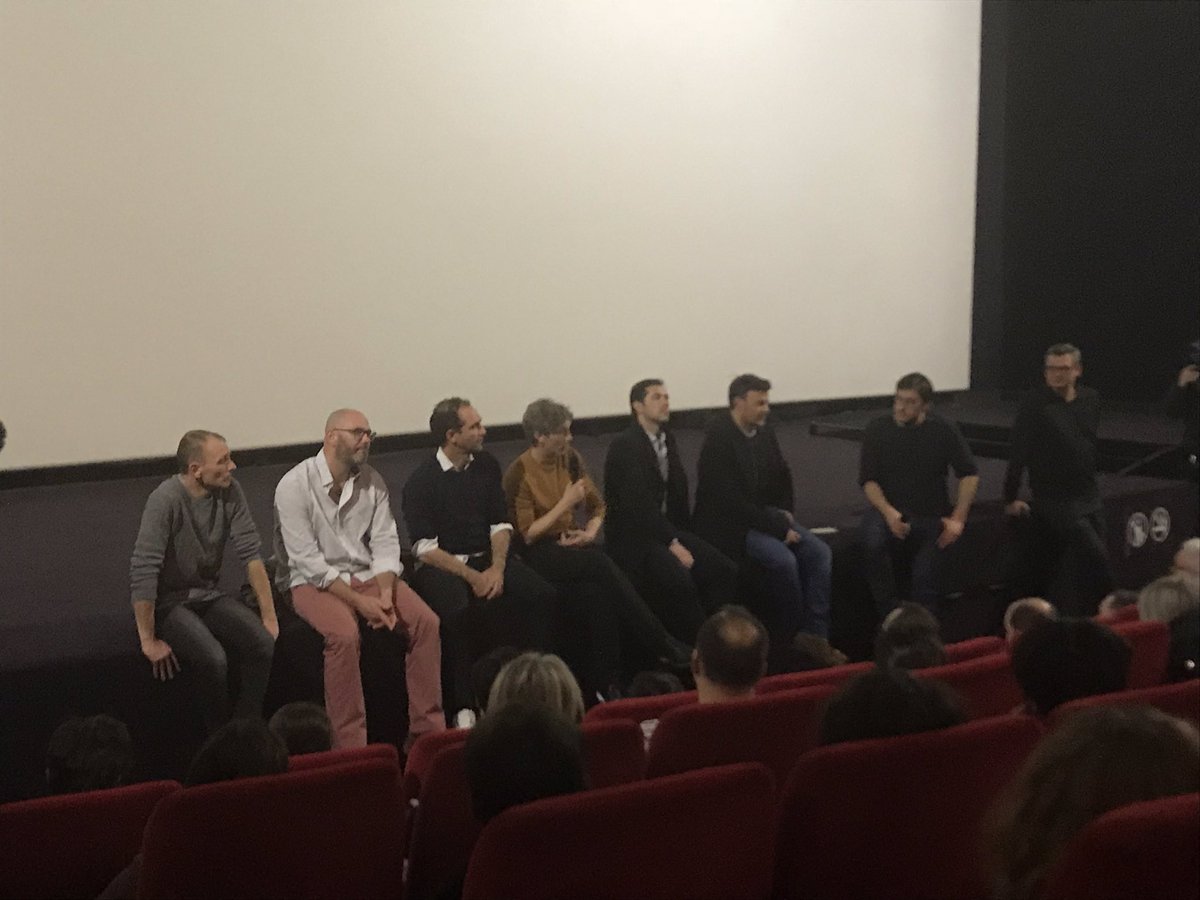 ComoediaCinema's tweet image. « C’est une grande fierté pour nous ce soir d’être à côté d’eux, on se sent presque tout petit et on espère pouvoir donner une dimension supplémentaire à cette histoire qui sera une marche de plus à leur combat » Swann Arlaud #GrâceàDieu #LaParoleLibérée cc @MarsFilms