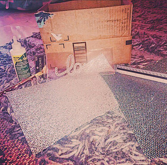 lovedabcompany's tweet image. Founder @TheDABCompany gets her #DIY crafting on this past weekend. Keep an  👁️ for a new #tipsntrickstuesday blog coming soon to LoveDAB.com.