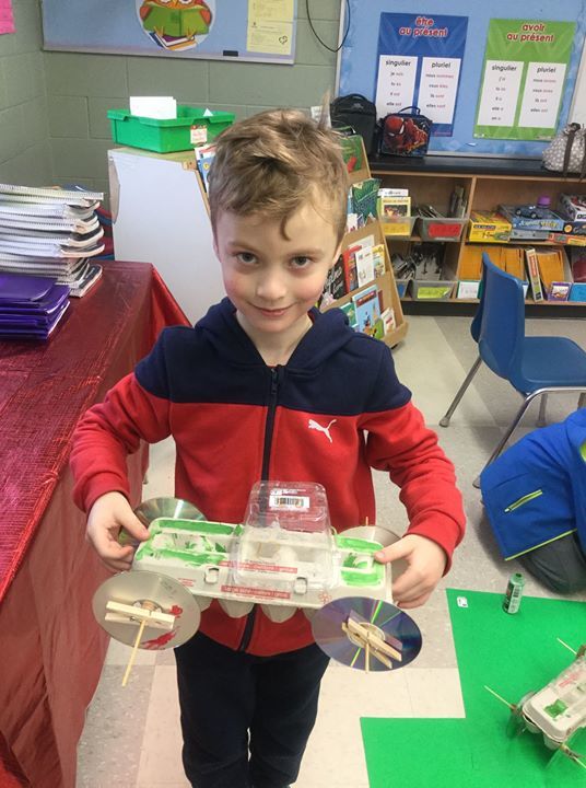 Nos leadeurs de 2e conçoivent une voiture, tout en ayant à respecter tous les critères de fabrication exigés. Un projet bien réussi dont ils peuvent être très fiers! :)))via Facebook bit.ly/2I5WpQs