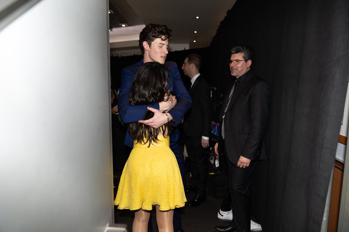 TheShawnPhotos's tweet photo. we stan this friendship #GRAMMYs https://t.co/ocRdzffgg4