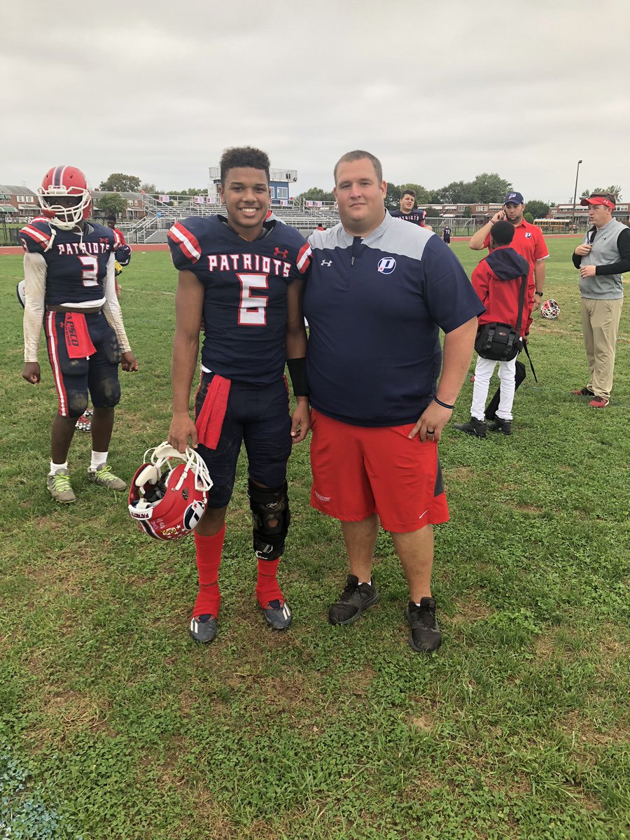 Regulski72's tweet photo. So happy for you @_dada_36 I’m so glad you get to continue your playing days at the next level!! From the moment I coached you in your 10th grade year I knew you had something special!! Like I always tell you! Go make a play kid! Keep working hard! https://t.co/Y17LaorgQA
