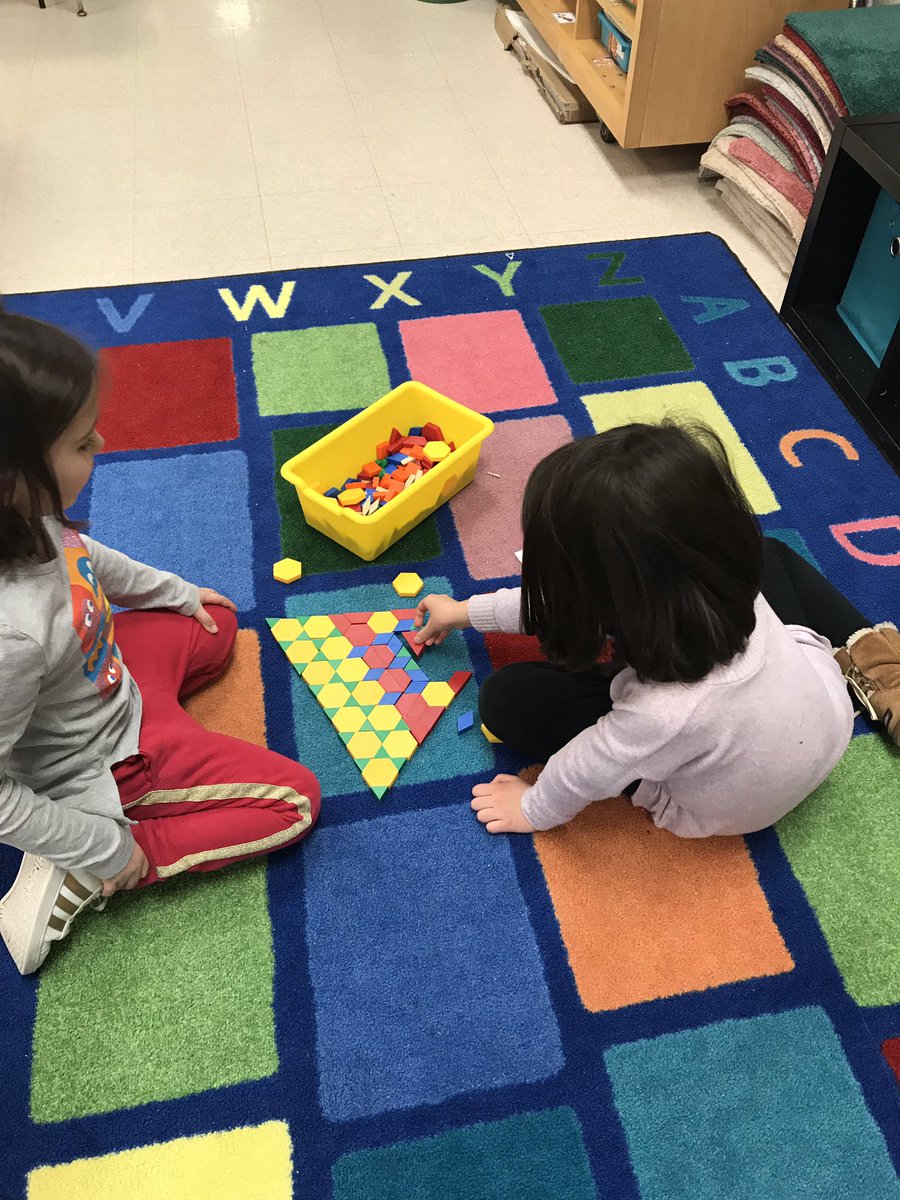 ChloeHardingCB's tweet image. 100 cups, pattern blocks, legos, candles - you name it, we used it! STEM stations were a success. “Can we PLEASE have more time?” ✨💡✏️ #cbsdscience #STEMeducation #100days