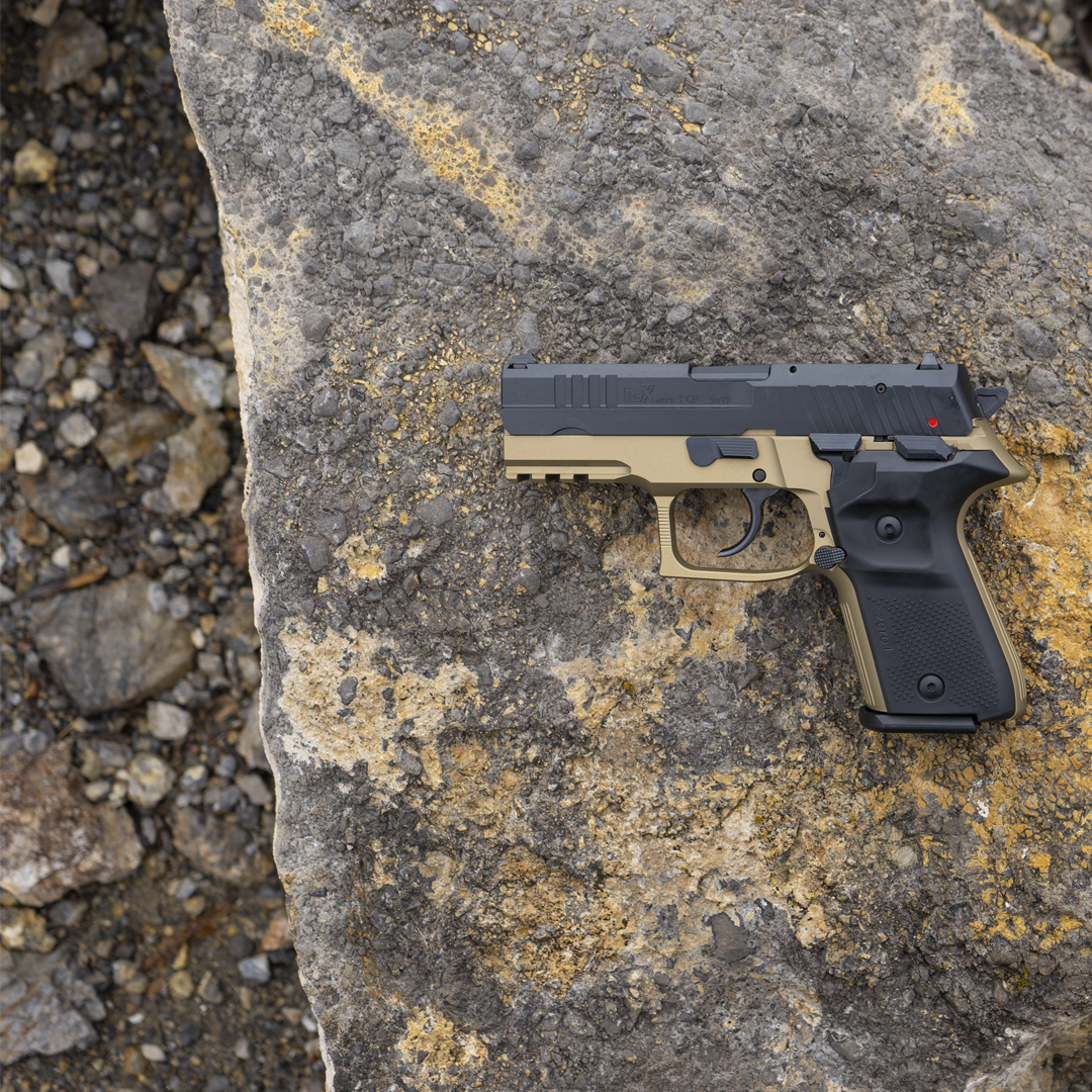 FIMEGROUP's tweet photo. The Fime Rex Zero1 Compact is a great EDC option for anyone who loves hammer fired pistols. 

#fimest #fimegroup #rexpistol #edc #concealedcarry #rexzero1 #rexzero1compact #9mm #guns #pistol https://t.co/TcGHolDOKy