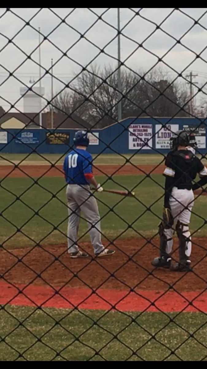 JEBuchheit's tweet photo. Buchheit knows baseball.
#seniorseason #sadseniormom #numbertenismyfave https://t.co/YWjqgutlRk