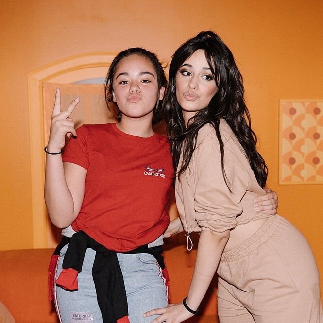 thingsaboutcamz's tweet photo. #Consequences #BestLyrics #iHeartAwards @Camila_Cabello https://t.co/GzqRLrYAKW