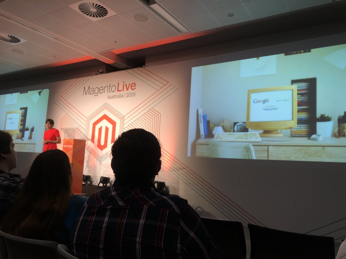 What “search” looked like in the beginning ... now in 2018 we have 8 billion connected devices! @magento <a href="/googledownunder/">googledownunder</a> #MLAU19