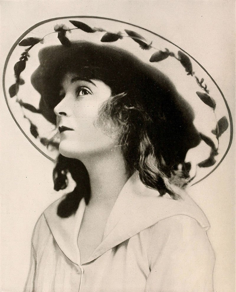 50/ Mae Marsh - 50 years on screen incl D. W Griffith, Mack Sennett films.  INTOLERANCE (1916), BIRTH OF A NATION (1915), THE WHITE ROSE (1923).With introduction of sound, she appeared in supporting roles in John Ford films.  Received George Eastman Award in 1955.