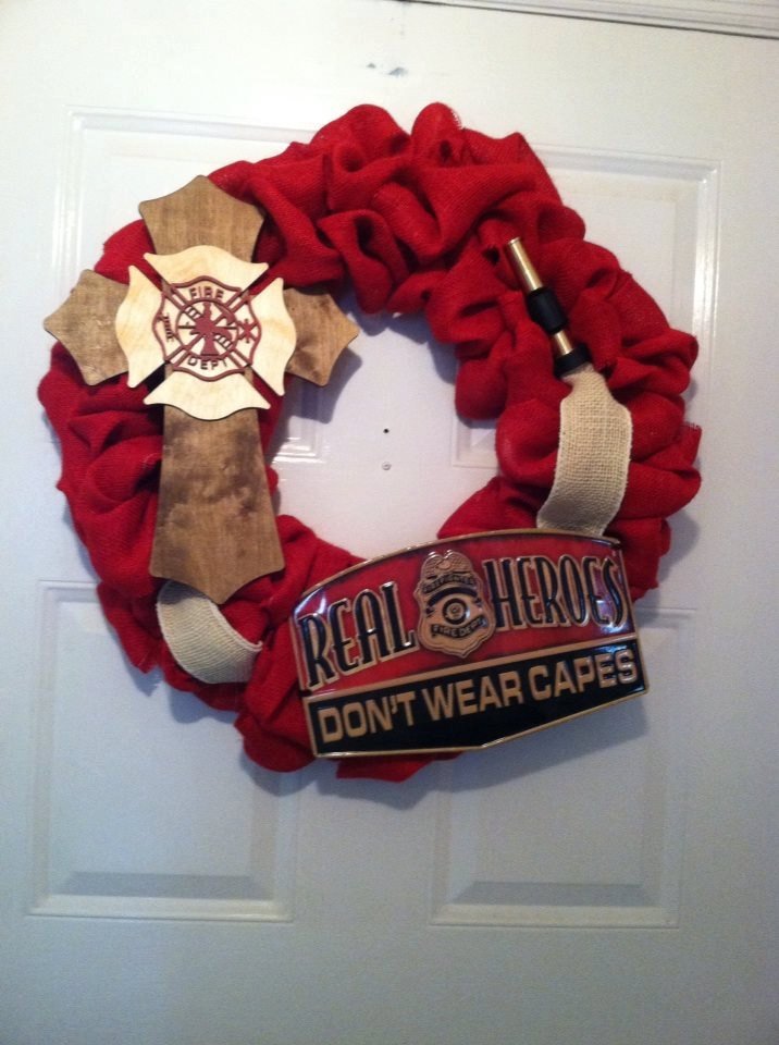 Firefighter Gifts - Firemen Gifts - Firemen Burlap Wreath - Firehouse Gifts - Firehouse Decor - Firemen Decor - Heroes Wreath - Door Decor seethis.co/50WakY/ #craftychaching #mompreneur