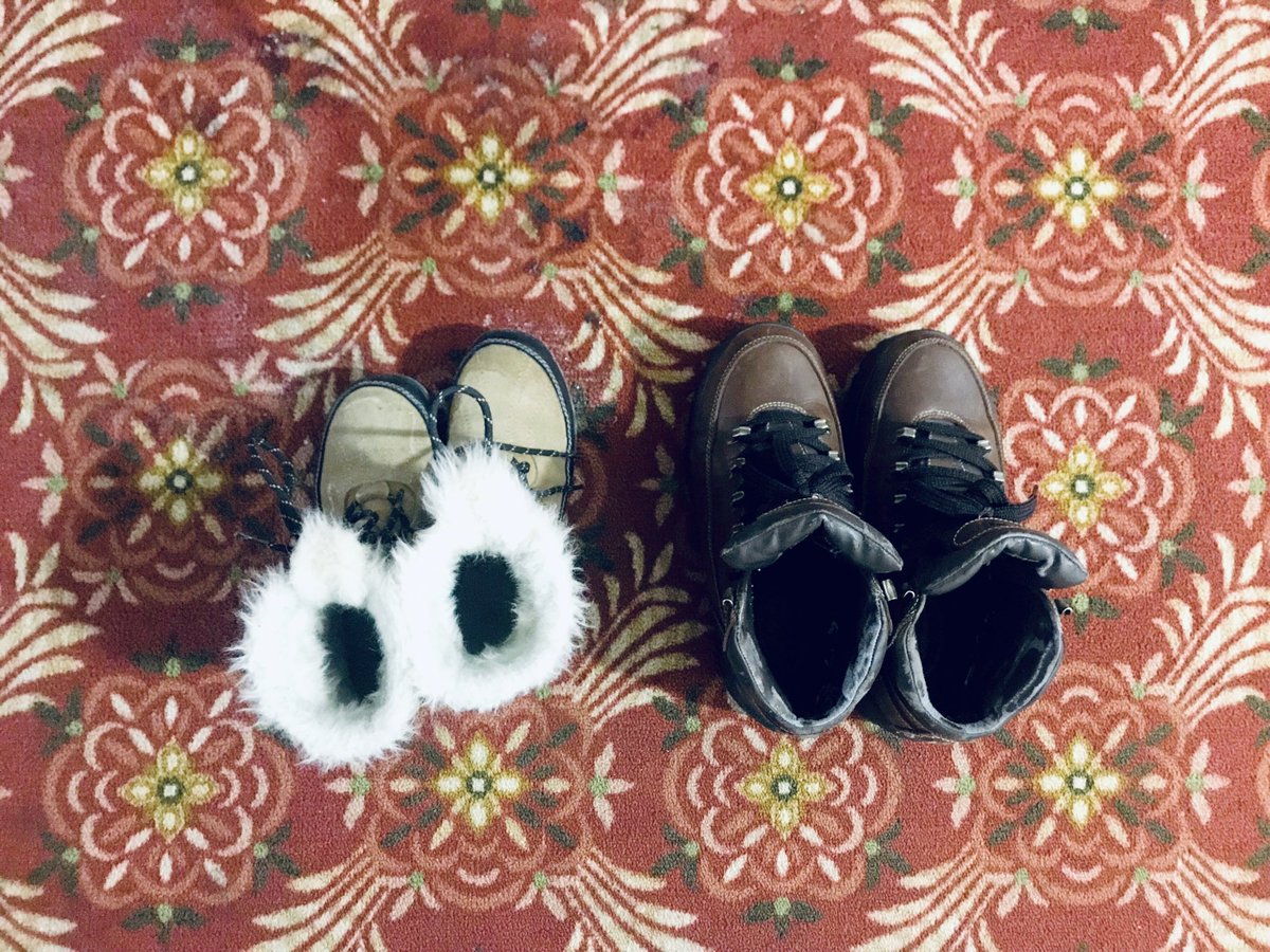 WritingWithSam's tweet image. Colorado is heavenly + ice cream. XO - Sam