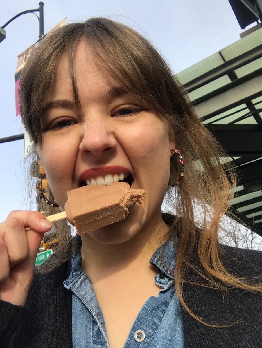 WritingWithSam's tweet image. Colorado is heavenly + ice cream. XO - Sam