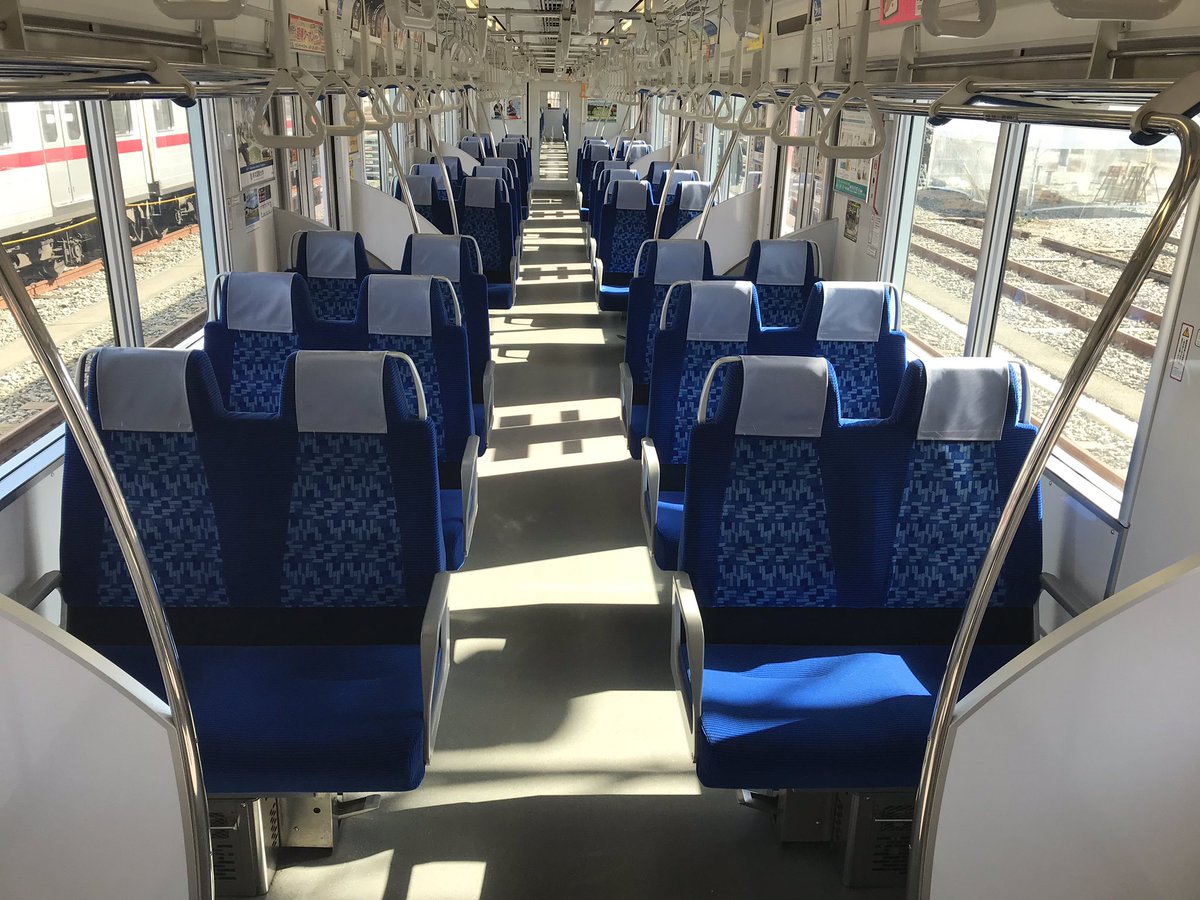 東武東上線50090型にラッピングを施した「池袋・川越アート 東武東上線50090型にラッピングを施した「池袋・川越アート