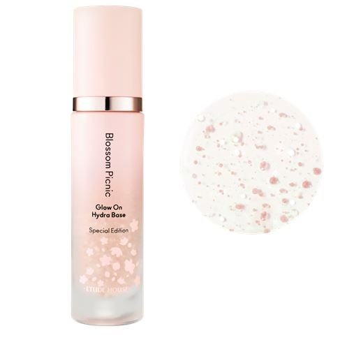 MimiBeauty__'s tweet photo. 🌸Etude House Blossom Picnic Collection🌸

エチュードハウスから春の訪れを感じられるブロッサムピクニック コレクションが3/1登場✨アイシャドウ、チーク、リップ、ベースの4種全16商品のラインアップ

パッケージから色味までどこを取っても桜満開の春気分になれそうですね🌸

#mimiより情報 https://t.co/s5sL3904FG