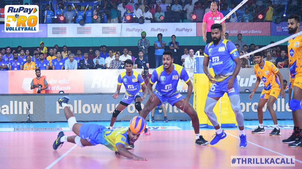 Pro Volleyball On Twitter It S Not Over Till The Ball Hits The