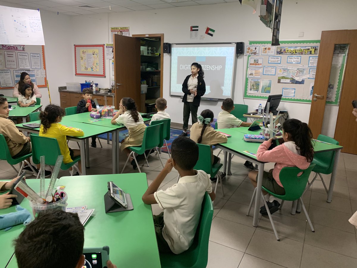 Jane_Gaughan's tweet image. @GCSPYPG3 welcome MYP students who are teaching us about being responsible online as part of #GCSDigitalCitizenshipWeek #BeHappyBeGCS