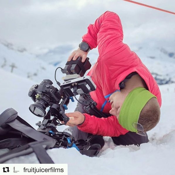 Live Air - Without Any Constant.
..
..
#Repost @fruitjuicerfilms with <a href="/get_repost/">Repost</a>
・・・
Getting ready at @jochpass with our lightweight #shoulderrig. First day shooting in the snow this year at <a href="/engelberg/">Lisa</a>.titlis