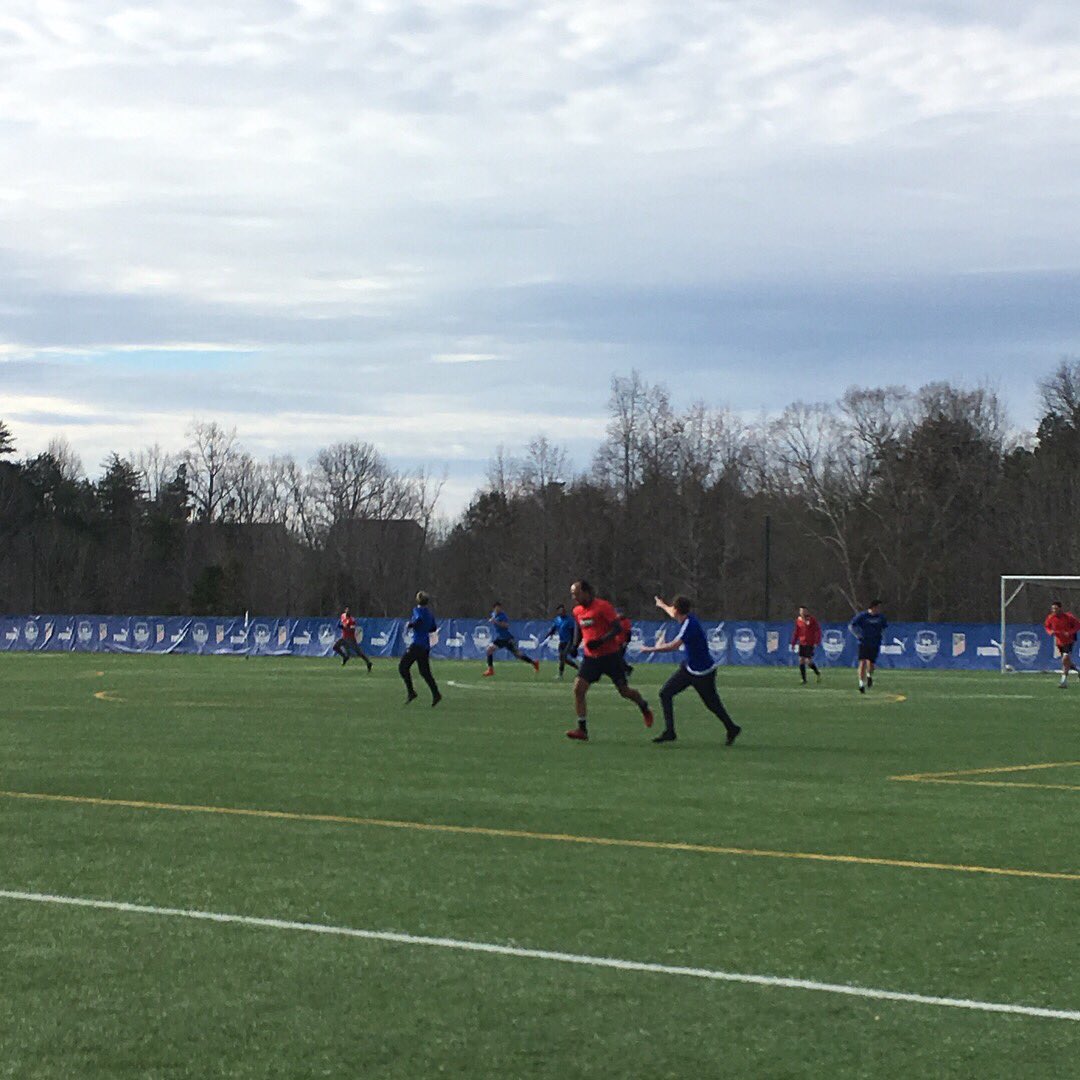 fccharlotte704's tweet photo. Little weekend round robin to help prepare for the upcoming season! Everything looking good for Sunday's kickoff!
#soccer #futbol #football #futebol #fußball #sundayleague #sundayleaguefooty #coedleague #charlotte #queencity #fccharlotte #letsgo https://t.co/KcnHem6Ysi