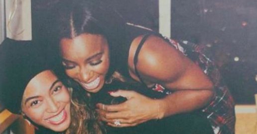 Beyonce celebrates Kelly Rowland\s birthday with series of epic throwback pics  