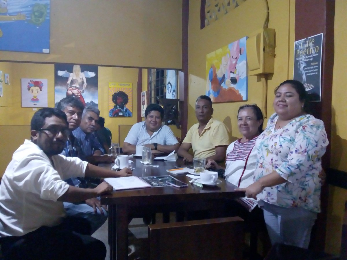 fgh_andres's tweet photo. 5ta Reunión @Aechoac Región #Putla #Oaxaca #Chapingo Buenas Ideas #FebreroMesdelAgronomo @rubielvs @cidvaldivia @GABYVICTORIAFUL https://t.co/OnyUGcUaUY