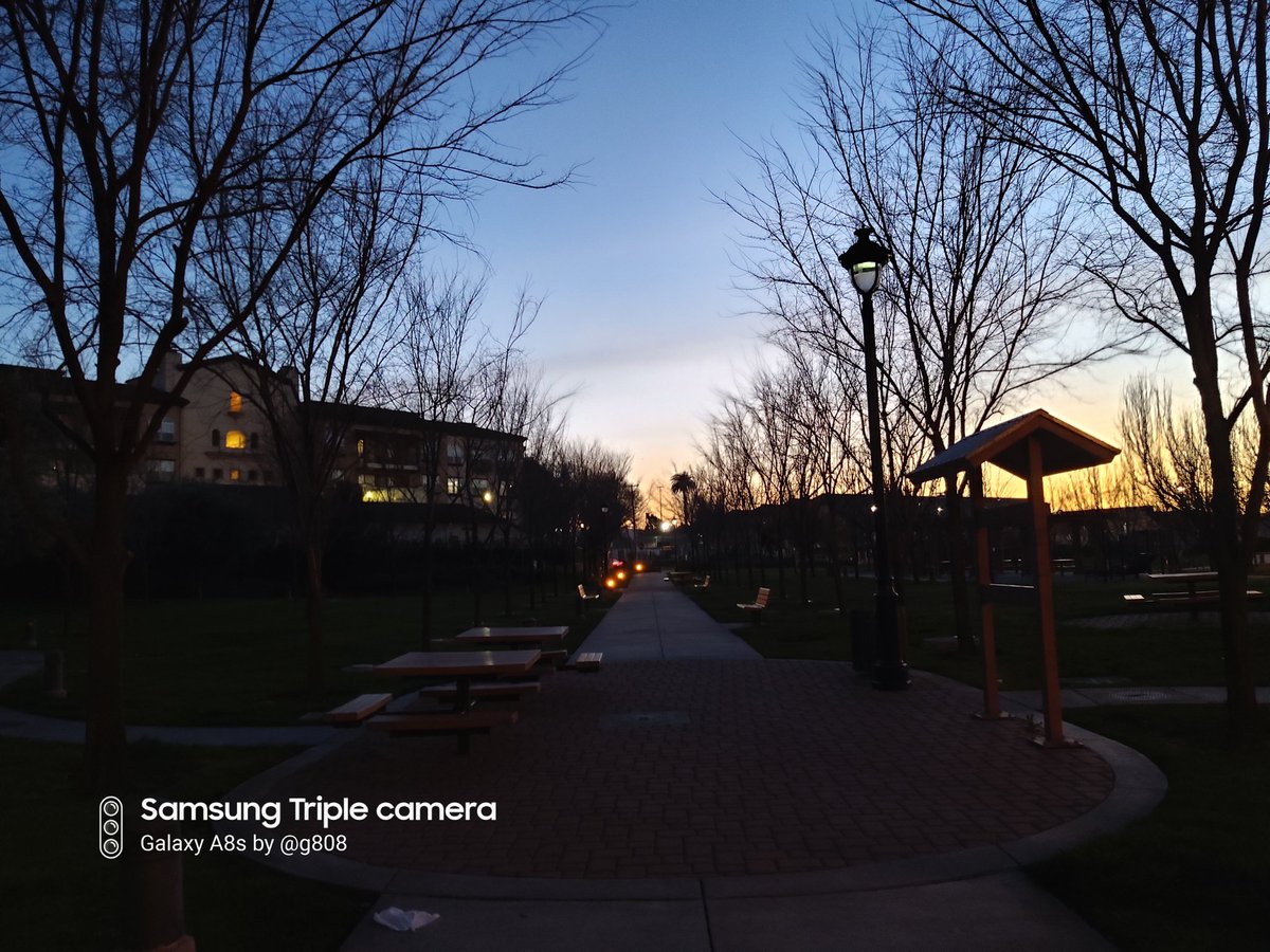 grant_likes's tweet image. A few low light shots from the #Samsung #GalaxyA8s. Honestly, better than expected.