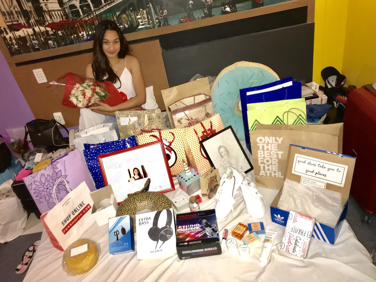 iamreignp's tweet photo. Issa late post, but I wna share and show the effort and the meaningful things amazing ppl gave, that ill forever cherish 💋 https://t.co/48FyDbZBpe