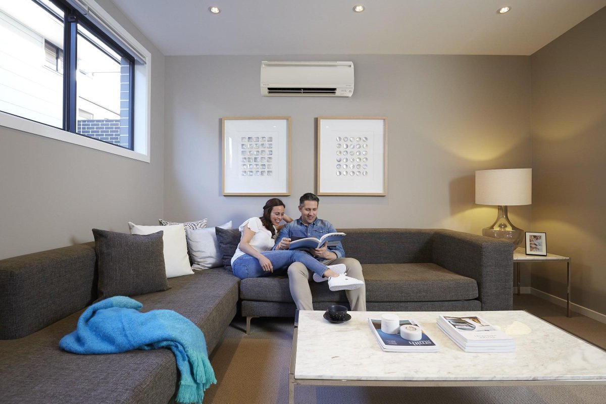 RockhamptonAC's tweet photo. When selecting home air conditioners, there are many factors to take into consideration. The number of rooms, dimensions, layout and aesthetics are all important as well as the cost implications. If you're not sure what is the best air conditioner for your Rockhampton home. https://t.co/OCol0FLjCG