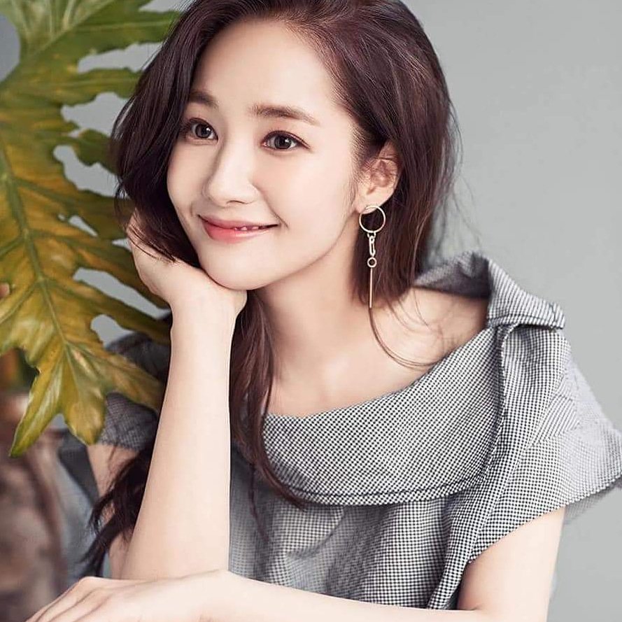 Park min young Photoshoot.
