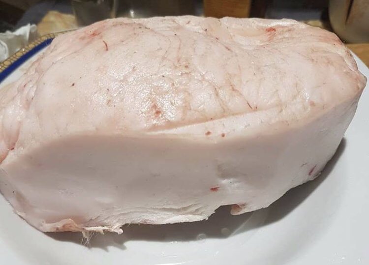 260 гаруй эмийн ургамал агуулдаг гэнэээ😱 хонины сүүлний өөхөнд. 
Өөх идэж чаддаг болохсон:(.
