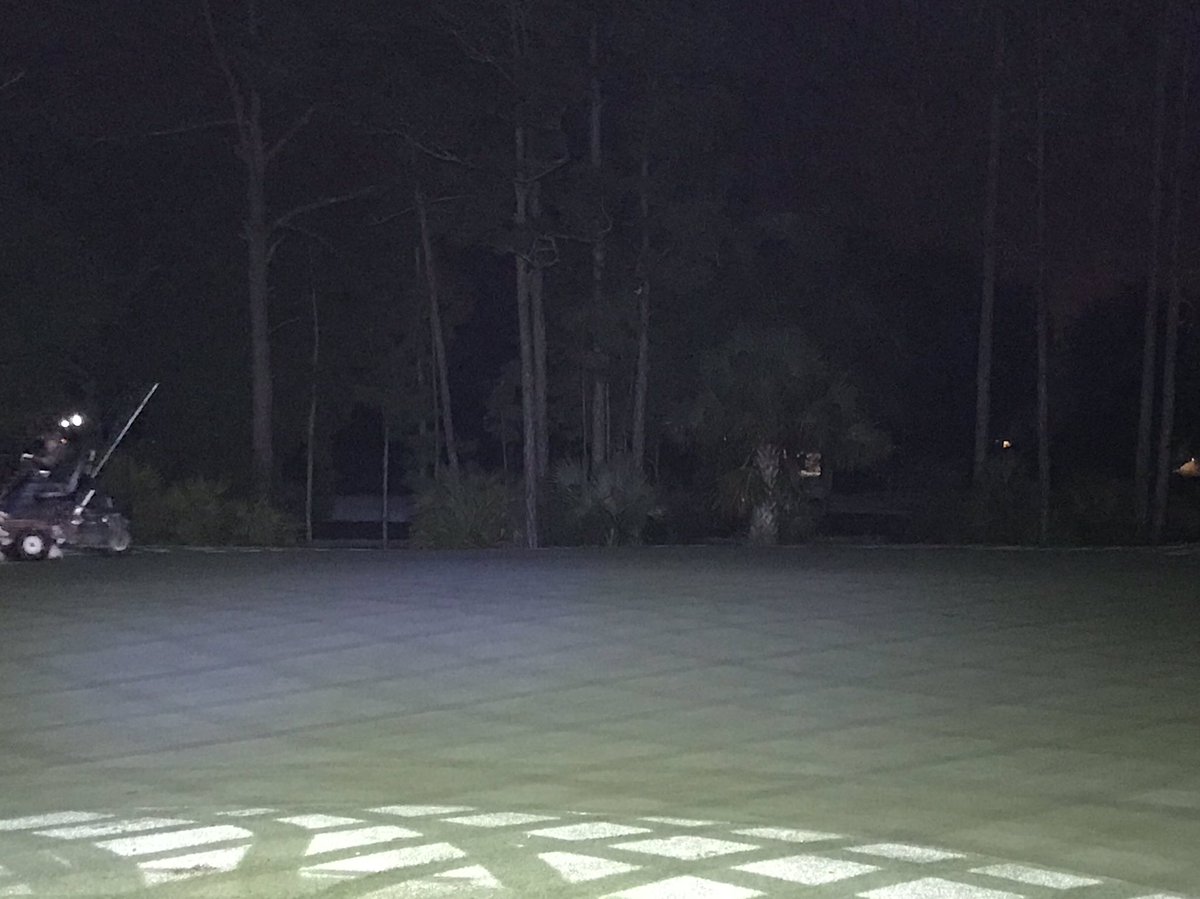 CaspioTurf's tweet photo. Not much is more satisfying than straight lines on a double mow morning. #gcsaa #oldcorkscrew #3putt #pga #swflgolf https://t.co/Ozom8YRoKU