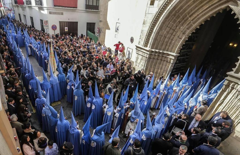 Presentadas las alegaciones a la propuesta del Consejo de HH y CC para el Martes Santo 2019 hermandadsanesteban.org/presentadas-la…