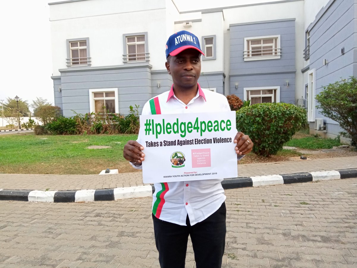 GovernorAtunwa's tweet photo. “We should not in any way, shape or form condone the stoning of any Candidate, much less the stoning of the President. Express yourself with your vote at the polling unit not with stone at the campaign rally”
~ RT. Hon. Razak @Atunwa_1
#IPledge4Peace #VoteNotFight #AllFor1 https://t.co/67yud5Mk3c