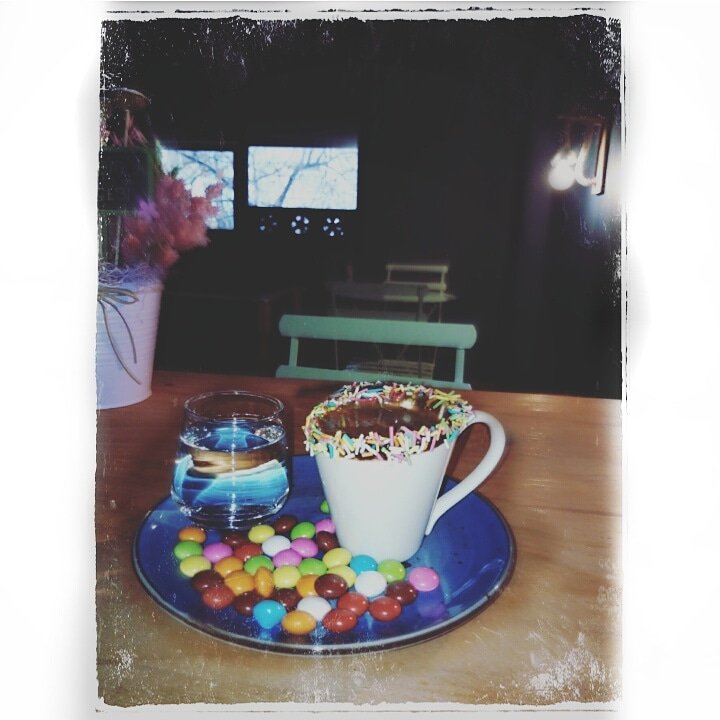 Kahvenin 40 yıllık hatrı varmış peki ya renkli #türkkahvesi ? #yeldegirmeni  #coffeegram #instacoffee #coffeeaddict #coffeeshop #coffeelovers #coffeebreak #coffeebean #coffeetime  #coffeehouse #drink #hot #coffee #coffeelove #coffeeart #latte #cappuccino #espresso #mocha #kadıköy