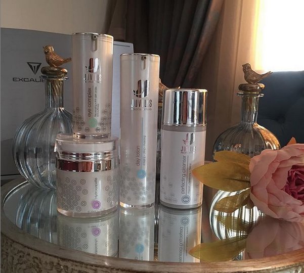 juvilis's tweet photo. En TURQUIA también ¡disfrutan de nuestra linea! Estamos felices de que así sea. #Turquia #AbsorbableFillers #CremaFacial #PielBonita #CremaAntiedad #BellezaFacial #CuidadoFacial #Antiaging #Hidratación #Limpieza #RejuvenecimientoFacial #Dermatólogos #MedicoEstético https://t.co/oTYWXHPvlg