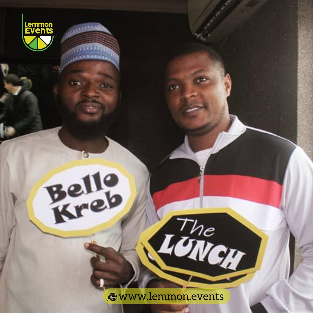 lemmonevents's tweet photo. Spot our custom made props servings goals as always.
Tuesday throwback to #Thelunch with @blackogechi
Be sure to Contact us for your bespoke handheld props☎️☎️☎️
#handheldfans #eventaccessories #grammys #partydecorations #partyaccessories #lagospartysupplies #partyshopsinlagos https://t.co/by7vNY2SOI