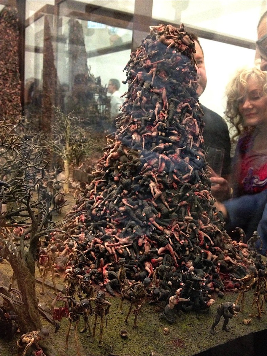 TheStrangeshit's tweet image. "The Sum Of All Evil" by the Chapman Brothers ( The siblings epic sculptural works are packed with thousands of detailed components and often deal with ideas of war, genocide, violence, the apocalypse, the holocaust, and consumerism. #Strange #Weird