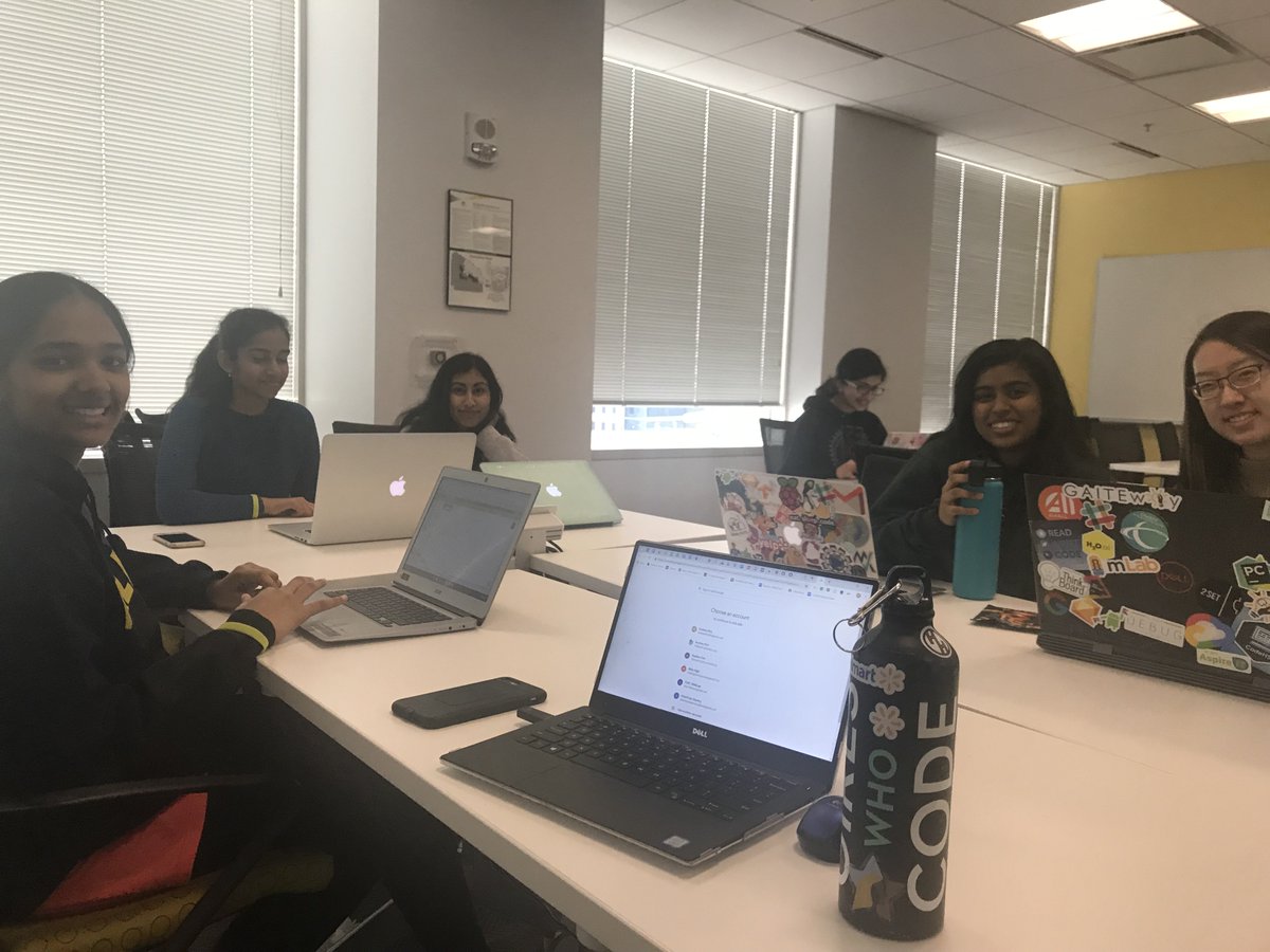 CodeBuddiesOrg's tweet image. Happy #InternationalDayOfWomenInScience! We&apos;re so excited to be bringing computer science and artificial intelligence to young women all around the globe, and sparking a change! tinyurl.com/codebuddies