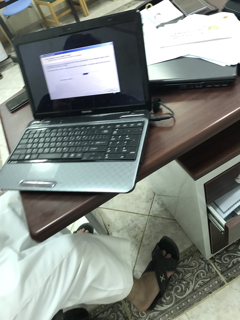 x6x667's tweet photo. #اولمبياد_التاريخ_الوطني.      مدرسه اللاب حقها خربان😕🤦🏻‍♂️🤣🤣 https://t.co/LA9eaBmhtC