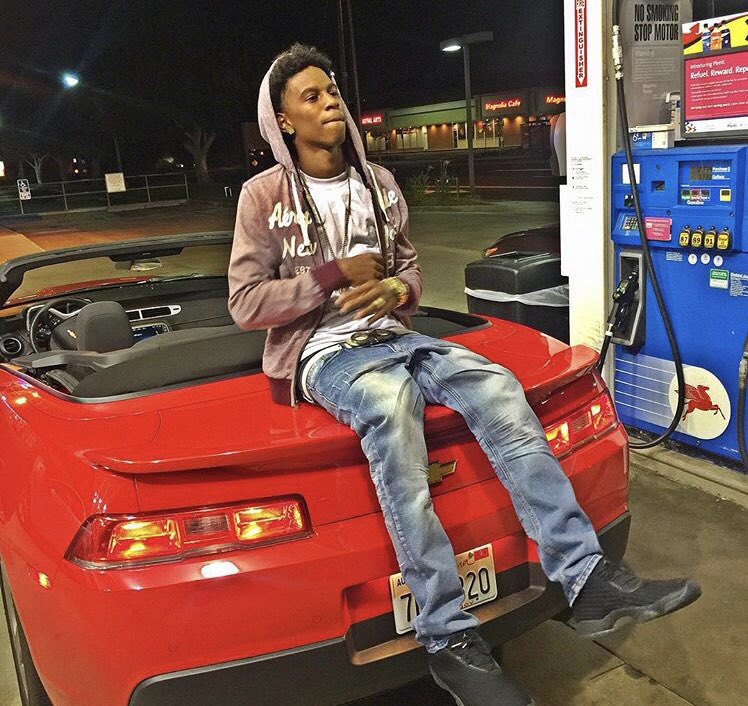 KeeRiches's tweet photo. Happy Birthday Brother @Thirstyquez ๐ผ๐ฝโค๏ธ Iโll See You Again One Day , Itโs Your ๐ 4EVER . I Love You ! #QuezDay #QuezWorld https://t.co/uu8gMR80f7