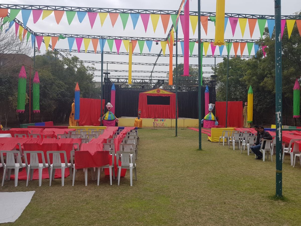 RafiPeer's tweet photo. Got your tickets?
If not, head out to any Gourmet Bakers Outlet because the stage is all set. Don’t miss out!
For online tickets, EasyTickets has the solution: https://t.co/bI5WcTeXEc
#PuppetFestiva2019 #RafiPeer https://t.co/B6sFXAmsGW