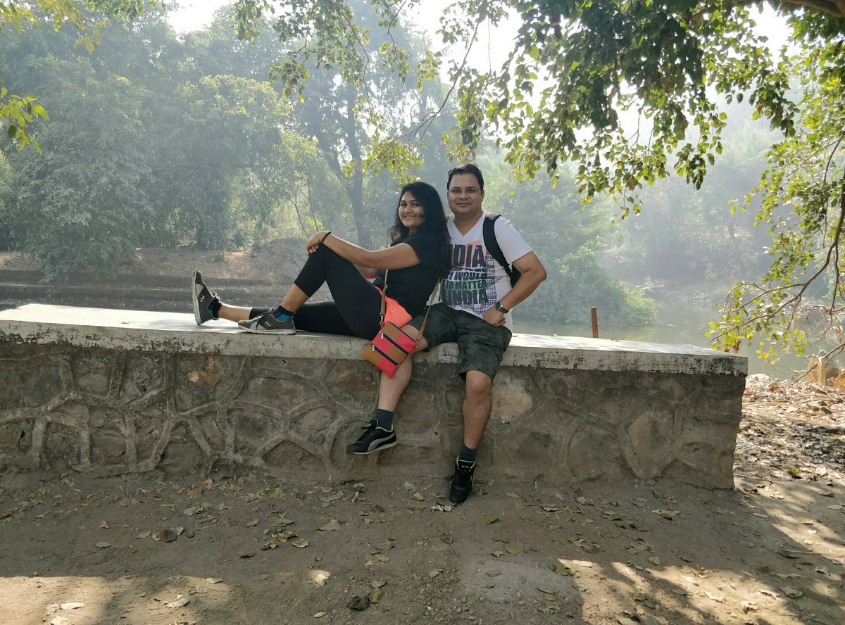 coool_kashish's tweet photo. @VLCCpersonal Whenever we get time we spend #somewetime together 😍😍😍😍 @nsy7702
#ContestAlert 
#contest @VLCCpersonal https://t.co/u0DKuuNyh5