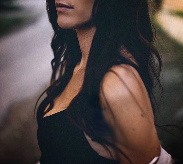 Esther_palanca's tweet photo. Con el demonio adecuado, cualquier infierno es perfecto.
#quotes #jose_arqui #branding #blogger #moda #brand #photoshoot #photography #picoftheday #fashion #coversmodels #tendenciasenmurcia #influencer #murcia #fashion #quotes #style #photooftheday #b… https://t.co/dklywSTPqk https://t.co/L5sPMrQ2Rm