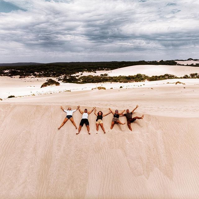 Australian road trip 🇦🇺🚐📷 17 #dji #mavic #djimavicair #droneoftheday #fromwhereidrone #dronephotography #sanddunes #sandfanatics #travelcouple #droneofficial #littlesahara #dronesdaily #amazingplaces #familygoals #teamtravelers #traveltheworld #drone… bit.ly/2SPucl6